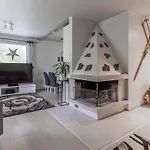 Apartman Spacious Lapland Vacation With Private Sauna & Lappish Fire Hut *