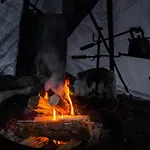 Spacious Lapland Vacation With Private Sauna & Lappish Fire Hut * Rovaniemi