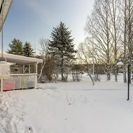 Spacious Lapland Vacation With Private Sauna & Lappish Fire Hut * Rovaniemi