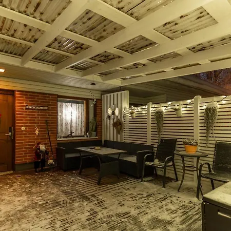 Spacious Lapland Vacation With Private Sauna & Lappish Fire Hut Apartamento